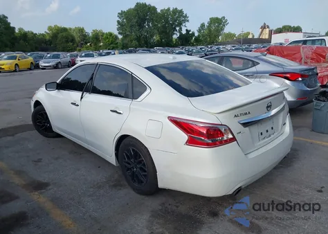 2015 Nissan Altima 2.5 S from USA, damaged, VIN 1N4AL3AP9FC578331